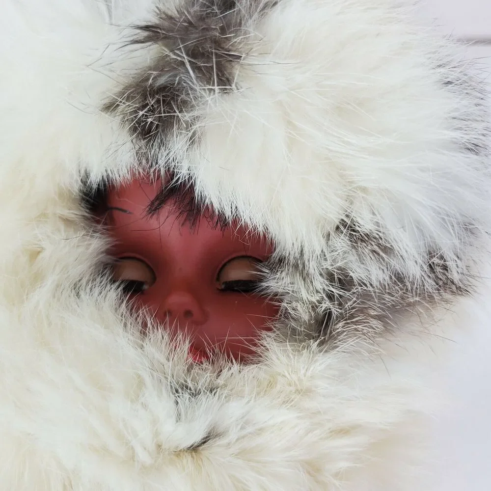 NWT‎ Disney Vintage Eskimo Indian Doll Authentic Fur Made in Canada